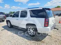 2009 GMC YUKON фото