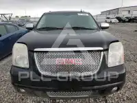 2009 GMC YUKON фото