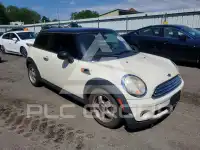 2009 Mini COOPER photo