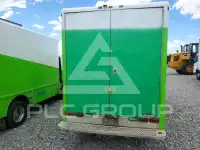 2009 Isuzu NPR фото