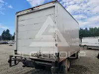 2009 Isuzu NPR фото