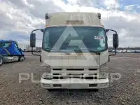 2009 Isuzu NPR фото