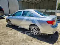 2009 Toyota COROLLA фото