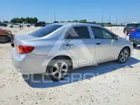 2009 Toyota COROLLA фото