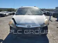 2009 Toyota SIENNA photo