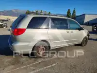 2009 Toyota SIENNA photo