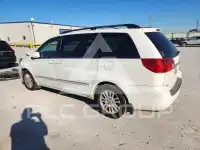 2009 Toyota SIENNA photo