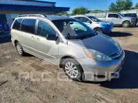 2009 Toyota SIENNA photo