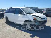 2009 Toyota SIENNA photo