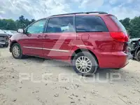 2009 Toyota SIENNA photo