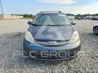 2009 Toyota SIENNA фото