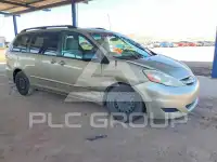 2009 Toyota SIENNA photo