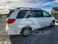 2009 Toyota SIENNA photo