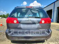 2009 Toyota SIENNA фото