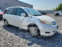 2009 Toyota SIENNA фото