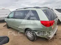 2009 Toyota SIENNA photo