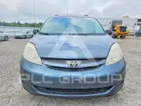 2009 Toyota SIENNA фото
