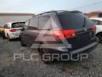 2009 Toyota SIENNA photo