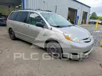 2009 Toyota SIENNA photo