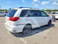 2009 Toyota SIENNA photo
