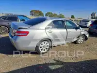 2009 Toyota CAMRY фото