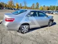 2009 Toyota CAMRY фото