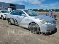 2009 Toyota CAMRY фото
