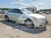 2009 Toyota CAMRY фото