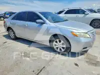 2009 Toyota CAMRY фото