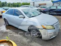 2009 Toyota CAMRY фото