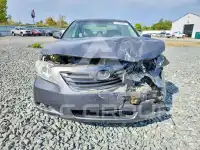 2009 Toyota CAMRY фото