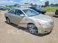 2009 Toyota CAMRY фото