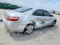 2009 Toyota CAMRY фото