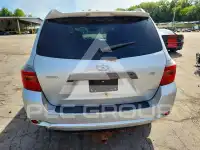 2009 Toyota Highlander photo