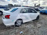 2009 Toyota YARIS фото