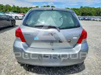 2009 Toyota YARIS фото