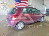 2009 Toyota YARIS фото