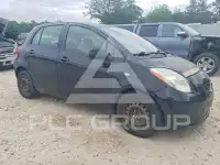 2009 Toyota YARIS фото