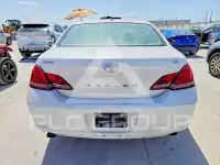 2009 Toyota AVALON фото