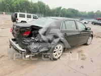 2009 Toyota AVALON photo