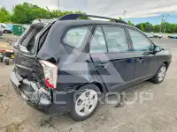 2009 KIA Rondo photo