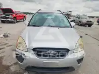 2009 KIA Rondo photo