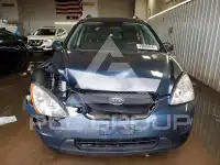 2009 KIA Rondo фото