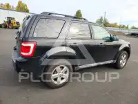 2009 Ford ESCAPE photo