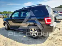 2009 Ford ESCAPE photo