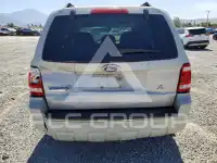 2009 Ford ESCAPE photo
