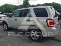 2009 Ford ESCAPE photo