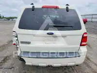 2009 Ford ESCAPE photo