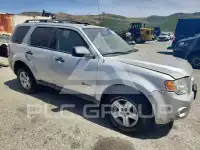 2009 Ford ESCAPE photo