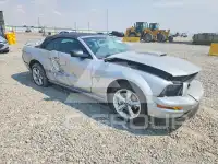 2009 Ford MUSTANG photo